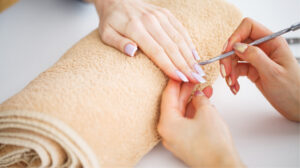 Manicure Salons in Mumbai for Beautifully Polished Hands